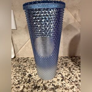 Brand new Starbucks tumblr
Ombre blue / silver